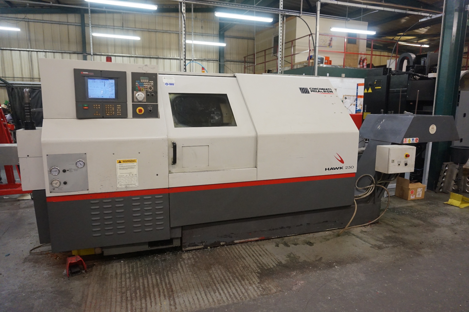 CINCINNATI MILACRON Hawk 250 